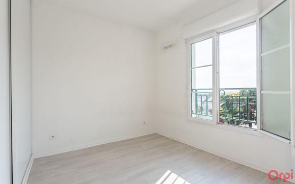 Appartement à vendre    2 pièces •  Morangis