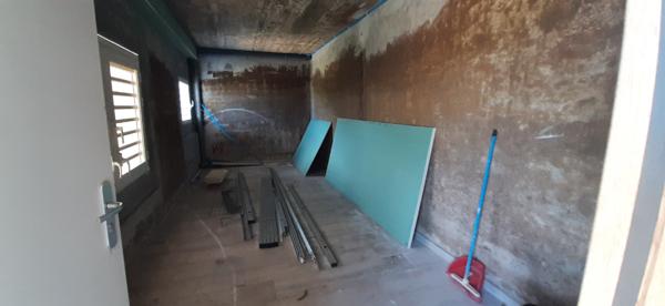 Location local commercial Fort-de-France - 1 pièce(s) - 17 m² - 567 €/mois