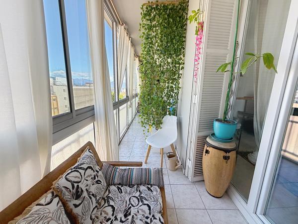 Appartement 4 pièce(s) 3 chambre(s) 97 m²