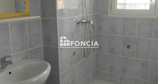 Location Maison 4 pièces 77.14 m² - Bagnols-sur-cèze 30200