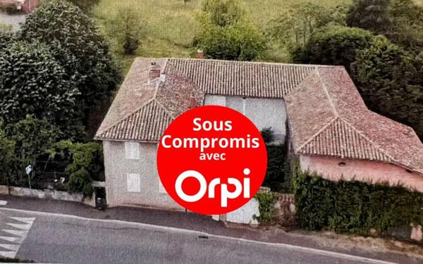 Maison à vendre    2 pièces •  Sourcieux-les-Mines