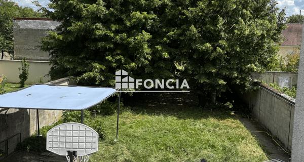Location Maison 5 pièces 154 m² - Nemours 77140