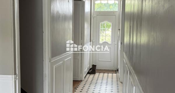 Location Maison 5 pièces 154 m² - Nemours 77140
