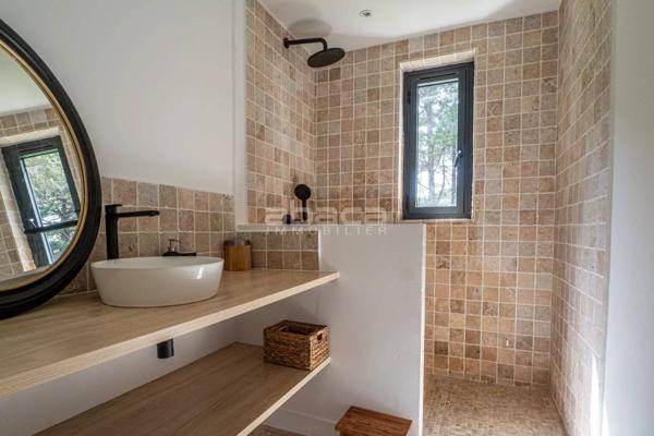 SOUS COMPROMIS  - LES PORTES EN RÉ