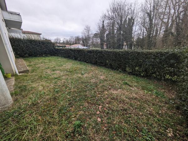 Appartement à louer    2 pièces • 54 m2 Saint-Pierre-du-Mont