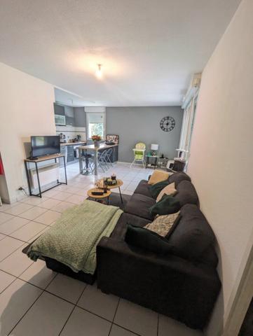 Appartement à louer    2 pièces • 54 m2 Saint-Pierre-du-Mont