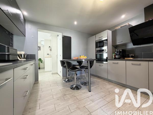 Maison à vendre 6 pièces 120 m² Saint-Estève