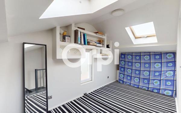 Appartement à vendre    8 pièces • 200 m2 Bron