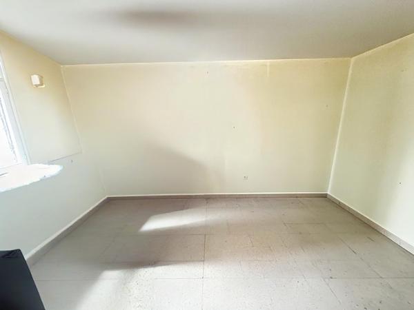 T5 LUMINEUX TRAVAUX A PREVOIR