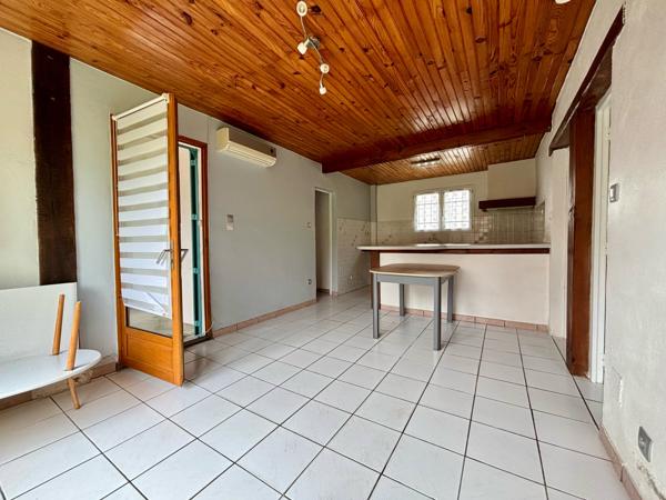 Villa 10 pièce(s) 7 chambre(s) 250 m²