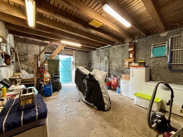 Villa 10 pièce(s) 7 chambre(s) 250 m²
