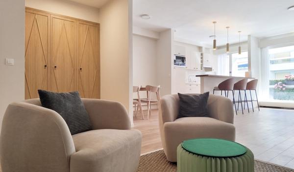 Appartement 2p lumineux avec terrasses privatives de 14m² - Paris 7e