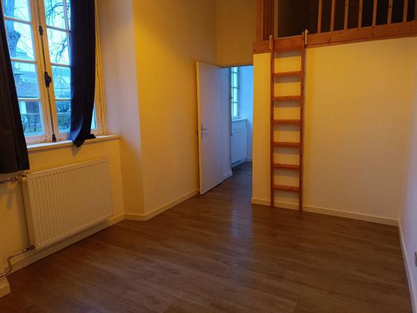 Parking + appartement