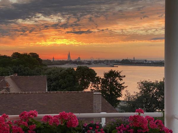 BIEN DE LUXE UNIQUE À LA ROCHELLE