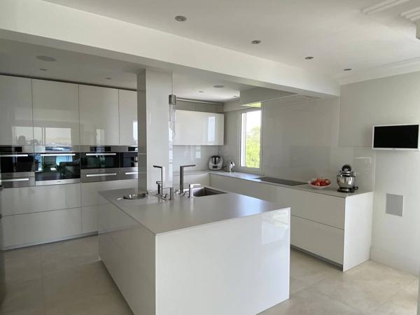 BIEN DE LUXE UNIQUE À LA ROCHELLE