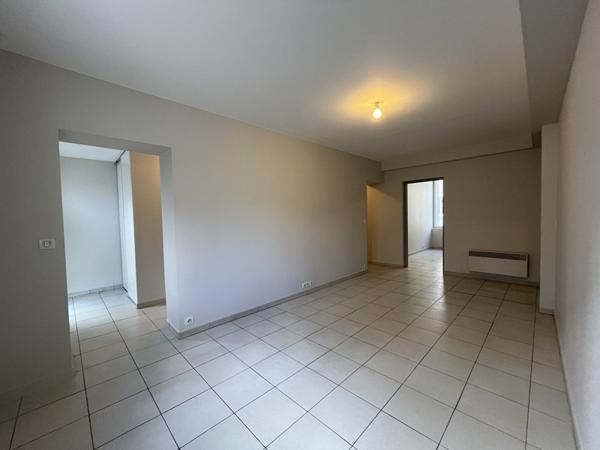 Appartement à louer |  MONTPON MENESTEROL |  3 pièces | 69 m²