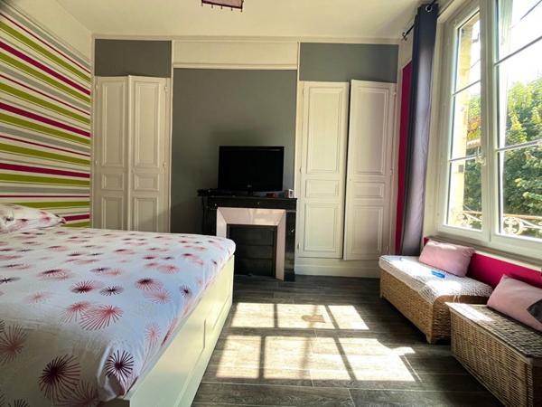 Maison  : 6 pièce(s) 155 m2 - Jardin et Terrasse