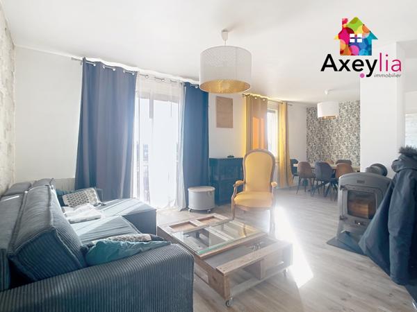 Riorges (42153) A VENDRE - SECTEUR RIORGES - MAISON RÉNOVÉE AVEC DÉPENDANCES ET JARDIN