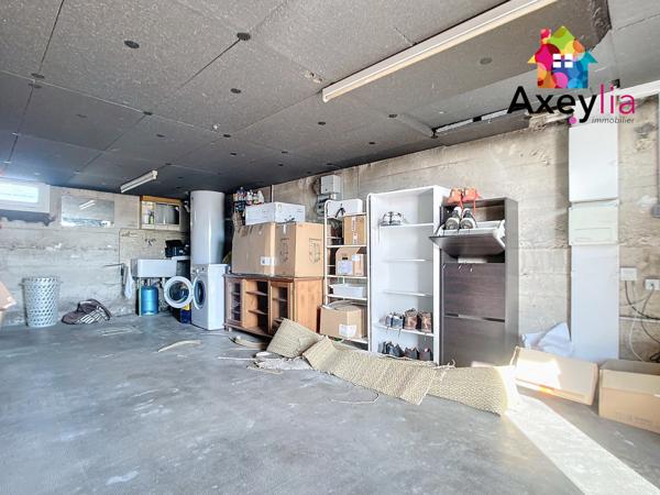 Riorges (42153) A VENDRE - SECTEUR RIORGES - MAISON RÉNOVÉE AVEC DÉPENDANCES ET JARDIN