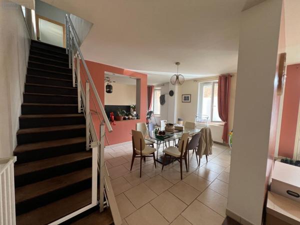 Maison à vendre à Beaumont-le-Roger dans l'Eure (27170), ref : 02574