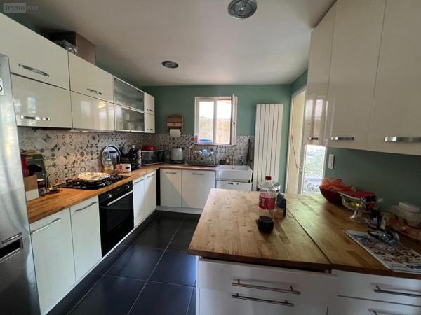 Maison à vendre à Beaumont-le-Roger dans l'Eure (27170), ref : 02574