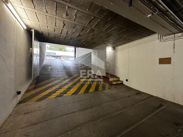 A VENDRE - CENTRE VILLE -APPARTEMENT  - 3 CHAMBRES ? LOGGIA? PARKING EN SOUS-SOL