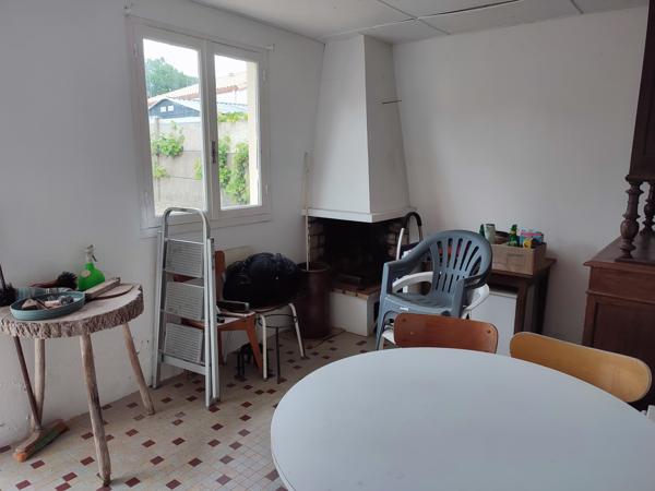 Maison 4 pièces de plain-pied avec la mer et le centre ville à pied