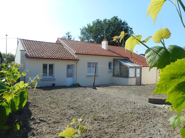 Maison 4 pièces de plain-pied avec la mer et le centre ville à pied