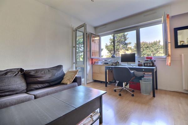 Appartement 3 pièces à vendre à Le Plessis Bouchard - Réf 12630
