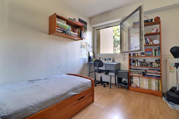 Appartement 3 pièces à vendre à Le Plessis Bouchard - Réf 12630