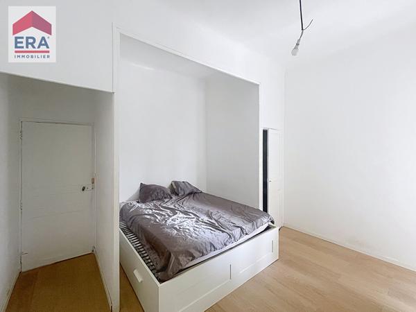 A VENDRE ST JOSEPH MARSEILLE 13014   MAISON DE VILLE  T4 , DEPENDANCES, COURS.
