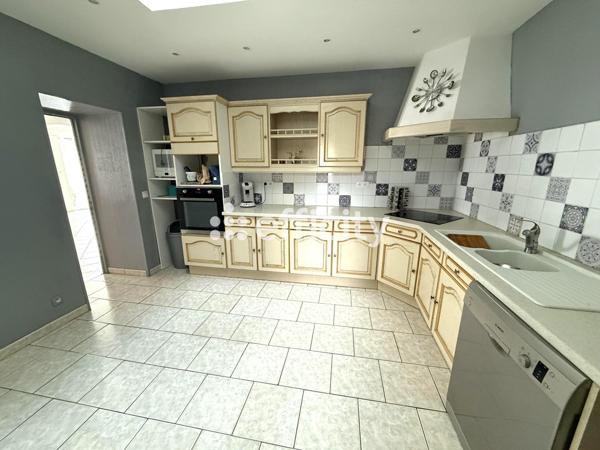 Maison 5 pièces - 150 m²