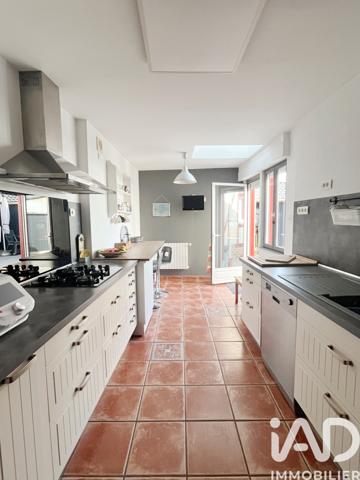 Maison à vendre 6 pièces 128 m² Beauvais