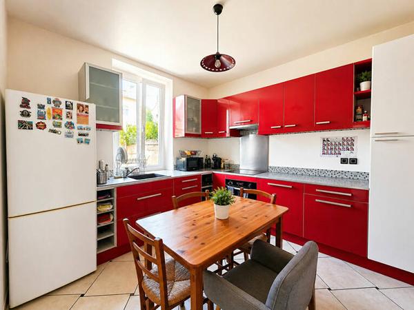 Maison 73 m² La Tour Du Pin