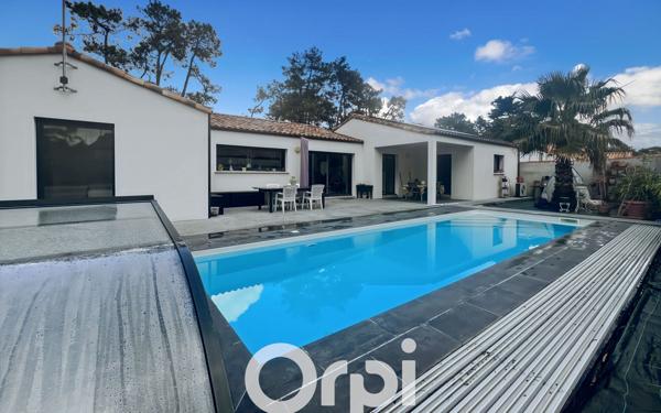 Maison à vendre    5 pièces •  Saint-Jean-de-Monts