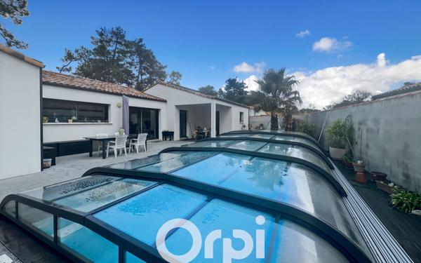 Maison à vendre    5 pièces •  Saint-Jean-de-Monts