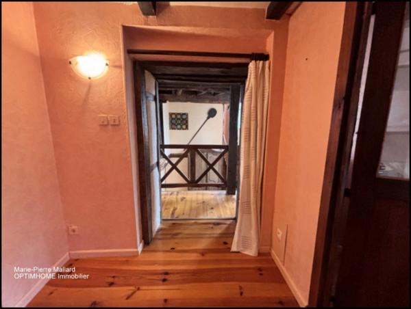 Maison familiale de 7 pièces à BOURGANEUF (23)