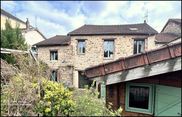 Maison familiale de 7 pièces à BOURGANEUF (23)