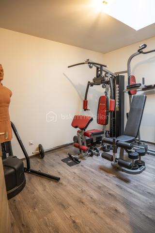 Corps de ferme de 270 m²