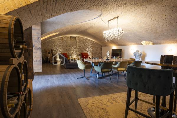 Corps de ferme de 270 m²