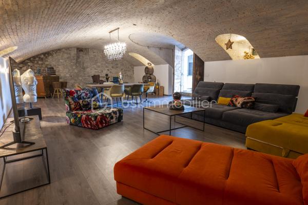 Corps de ferme de 270 m²