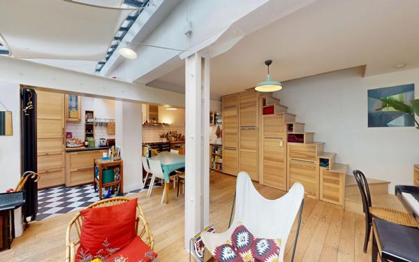 Maison à vendre    5 pièces • 101,78 m2 Paris 11