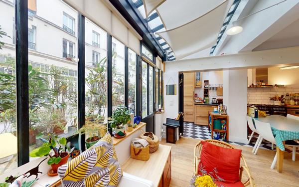 Maison à vendre    5 pièces • 101,78 m2 Paris 11