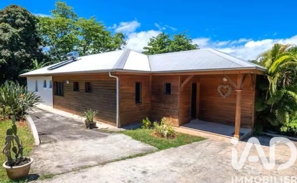 Maison à vendre 6 pièces 121 m² Petit-Bourg