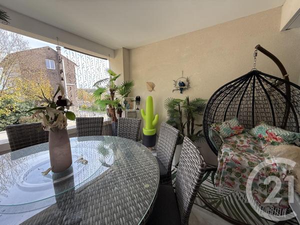 Appartement F3 à vendre  4 pièces - 84 m2 FOUCHERANS - 39