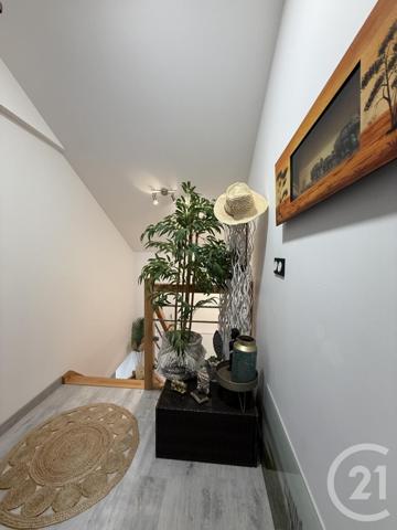 Appartement F3 à vendre  4 pièces - 84 m2 FOUCHERANS - 39