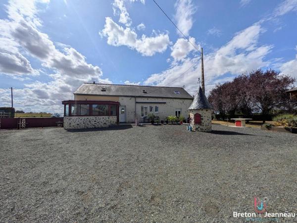 Maison sur 1,45 ha à Vaiges