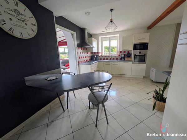Maison sur 1,45 ha à Vaiges