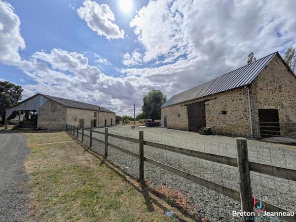 Maison sur 1,45 ha à Vaiges