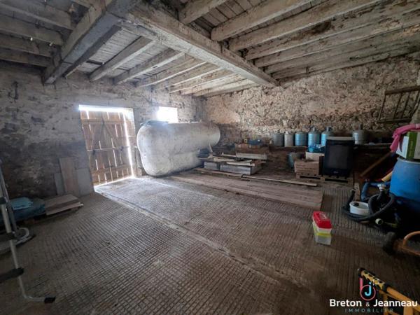 Maison sur 1,45 ha à Vaiges